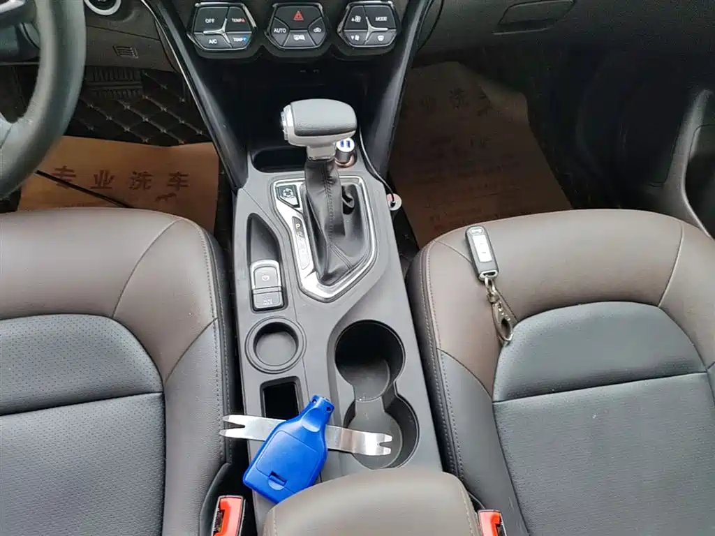 GAC Motor Trumpchi GS4 2018 — фото 14