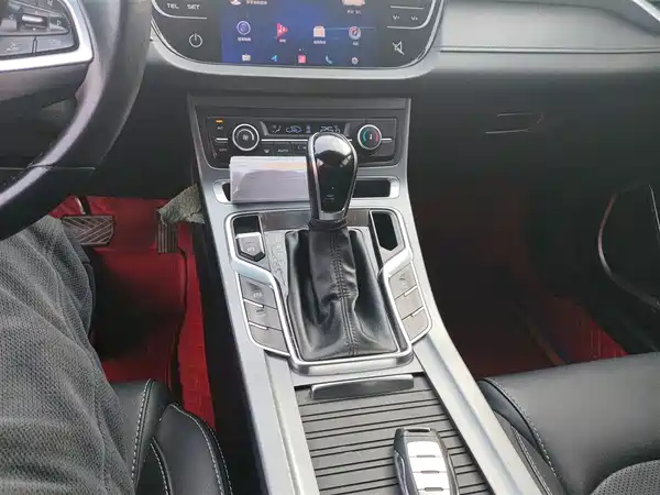 Geely Emgrand 2019