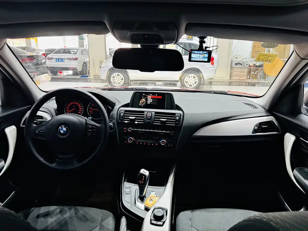BMW 1 Series 2015