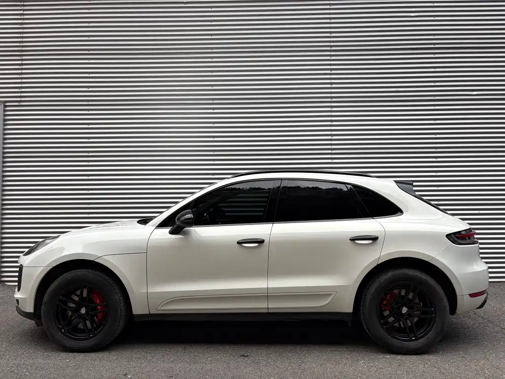 Porsche Macan 2021 — фото 5