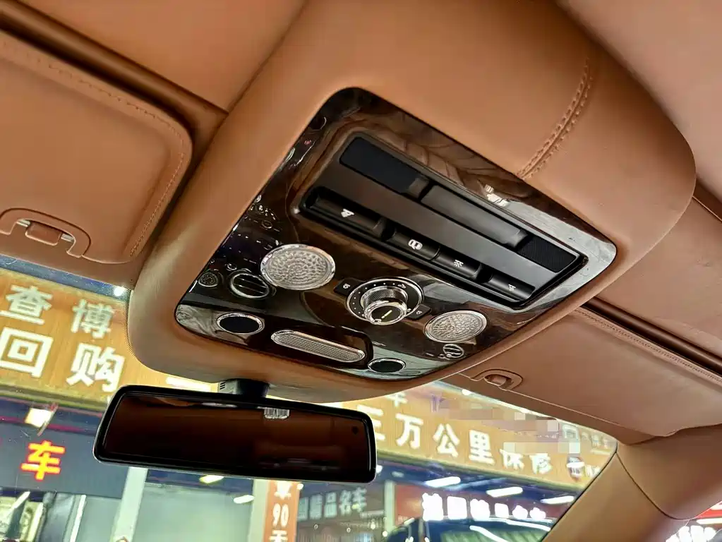 Bentley Flying Spur 2016 — фото 8