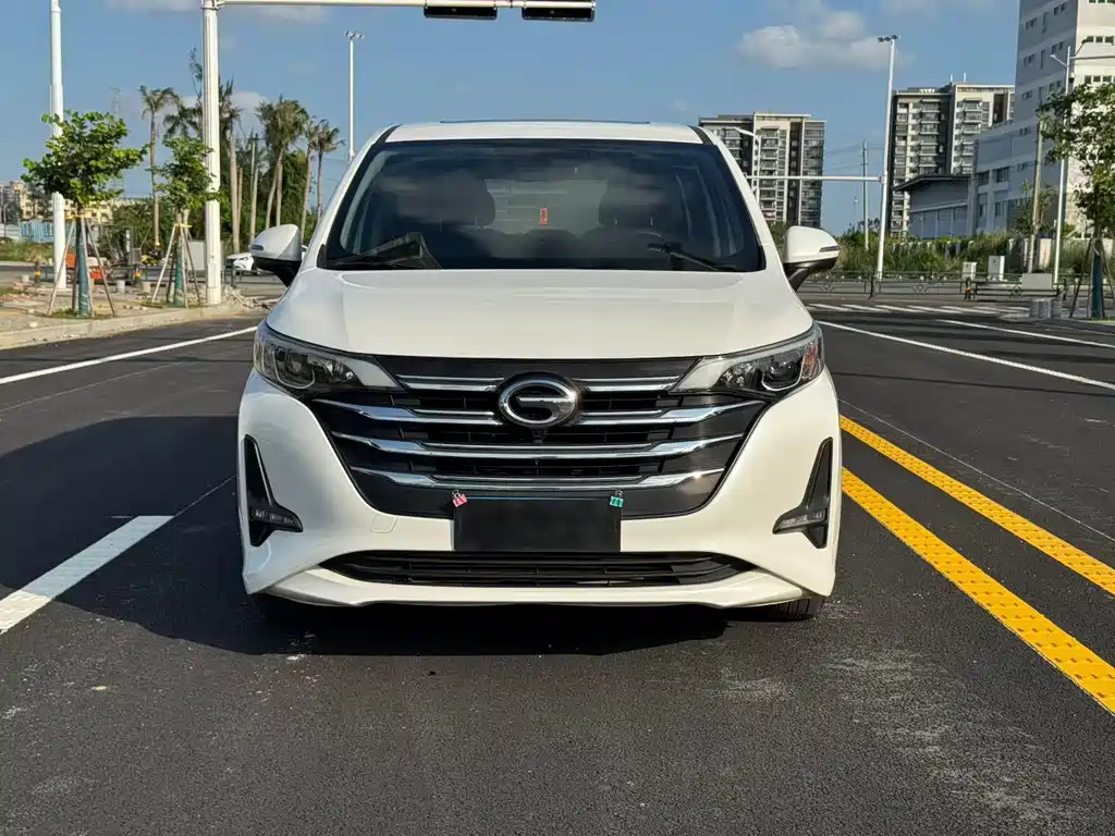 GAC Motor Trumpchi M6 2020 — фото 2