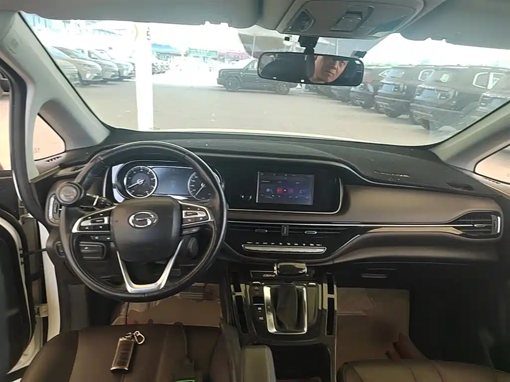 GAC Motor Trumpchi M6 2020 — фото 10