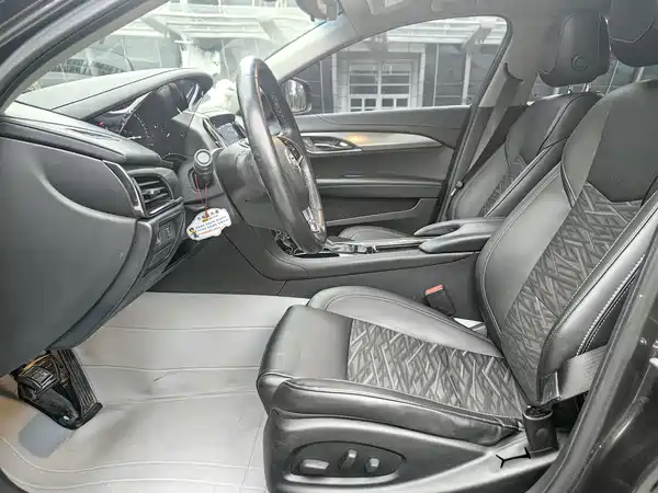 Cadillac ATS-L 2015