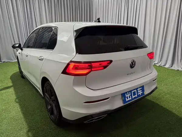 Volkswagen Golf 2022