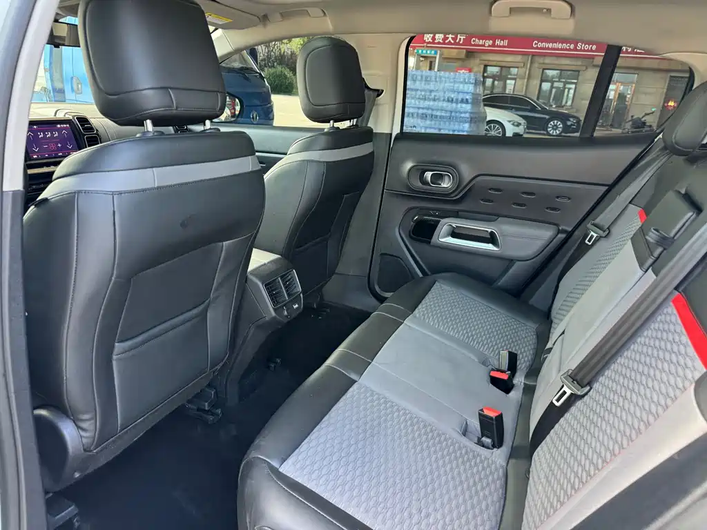 Citroën C5 Aircross 2019 — фото 12