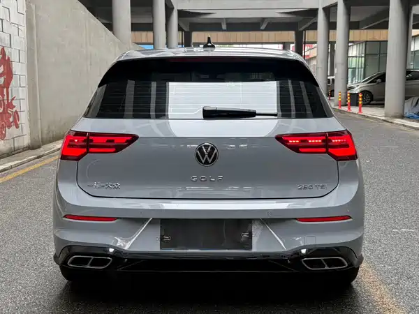 Volkswagen Golf 2022