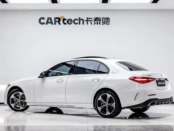 Mercedes-Benz C-Class 2022