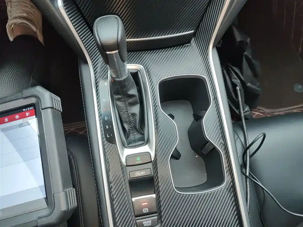 Honda Accord 2021 — фото 14