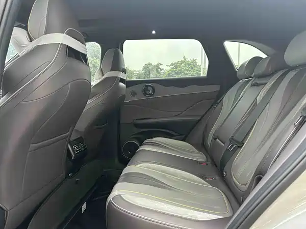 BYD Frigate 07 2023