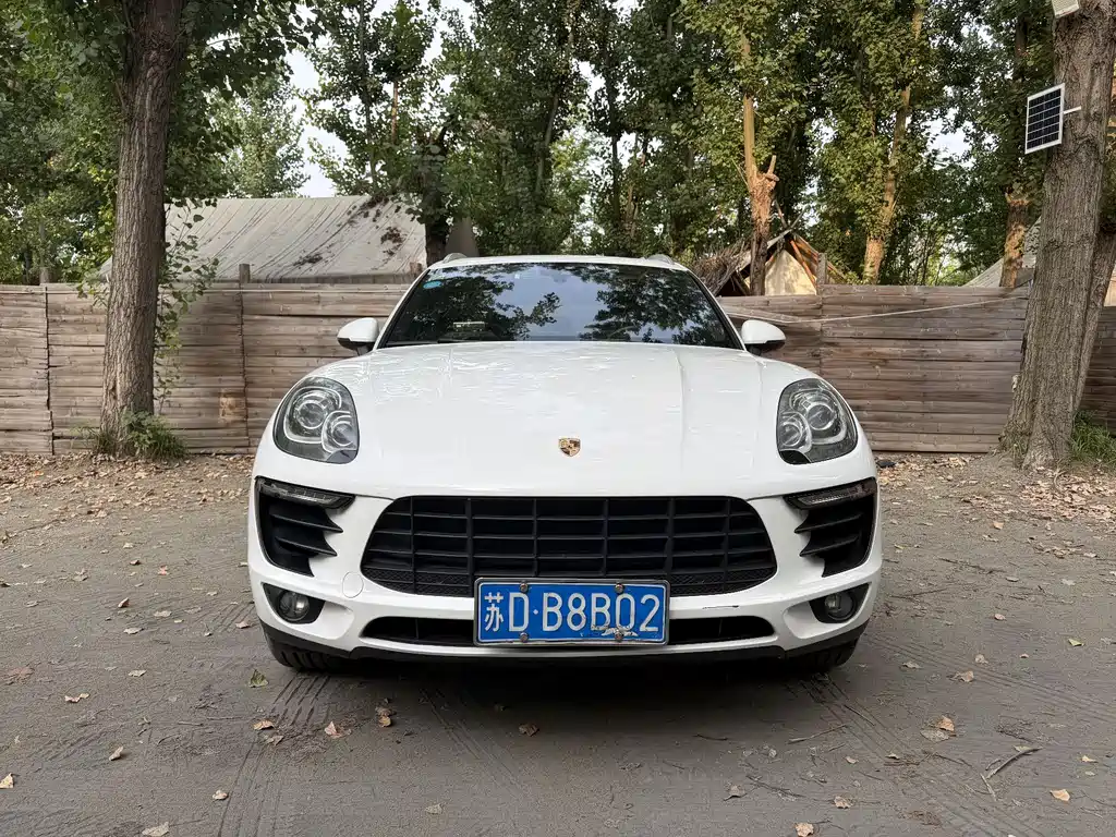 Porsche Macan 2016 — фото 1