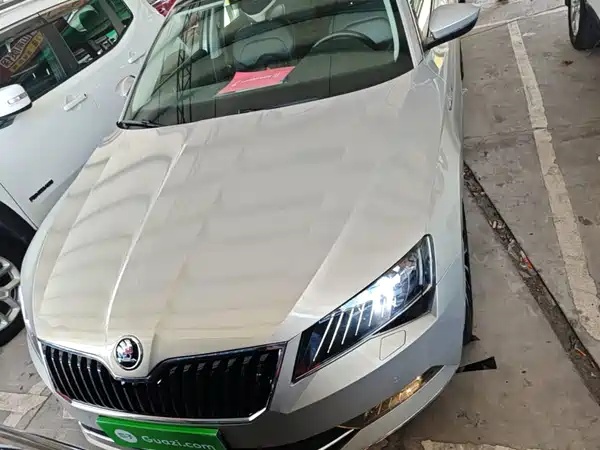 Skoda Superb 2019