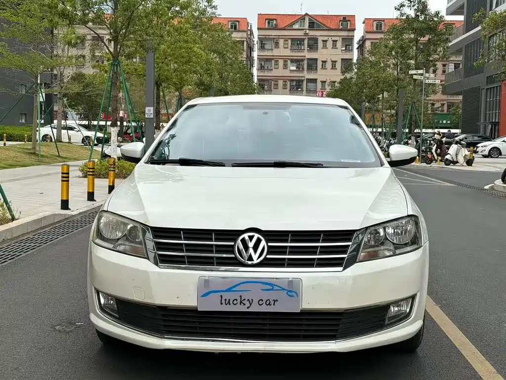 Volkswagen Gran Lavida 2014