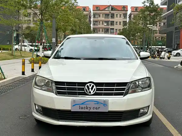 Volkswagen Gran Lavida 2014