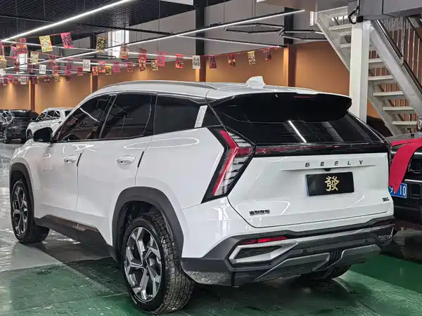 Geely Boyue L 2024