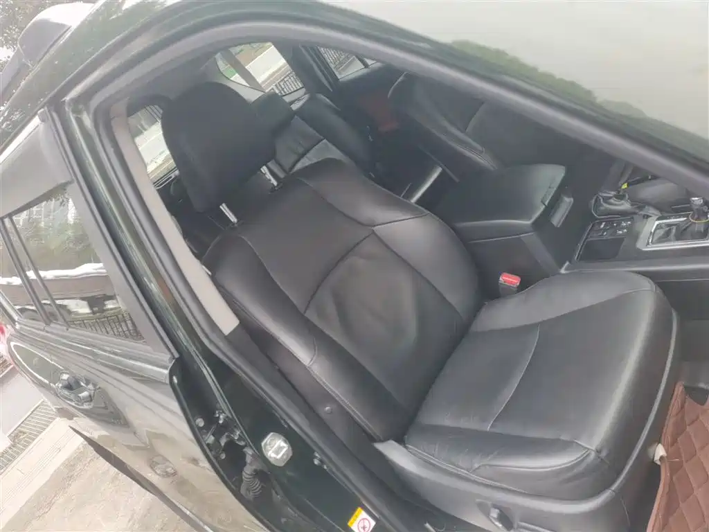 Toyota Prado 2017 — фото 17