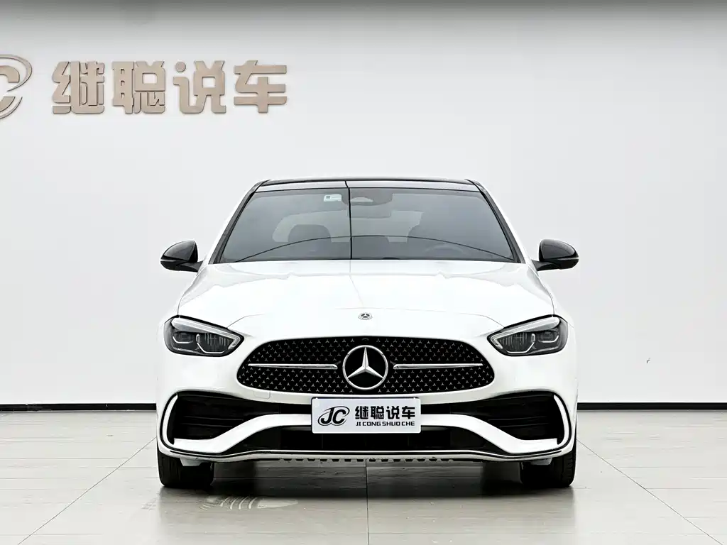 Mercedes-Benz C-Class 2023 — фото 9