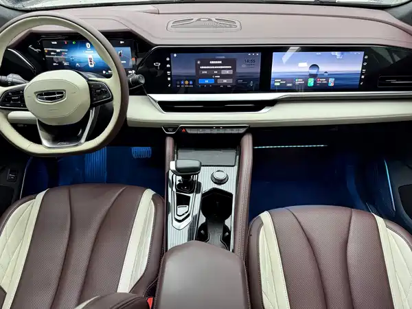 Geely Xingyue L 2025