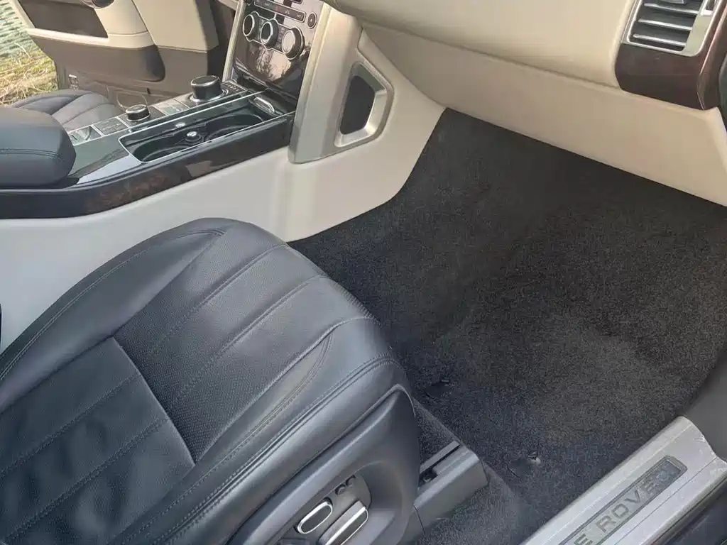 Land Rover Range Rover 2015 — фото 12