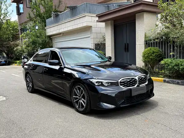 BMW 3 Series 2024