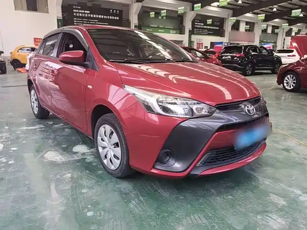 Toyota Yaris L 2016