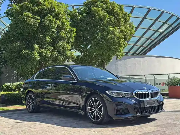 BMW 3 Series 2021