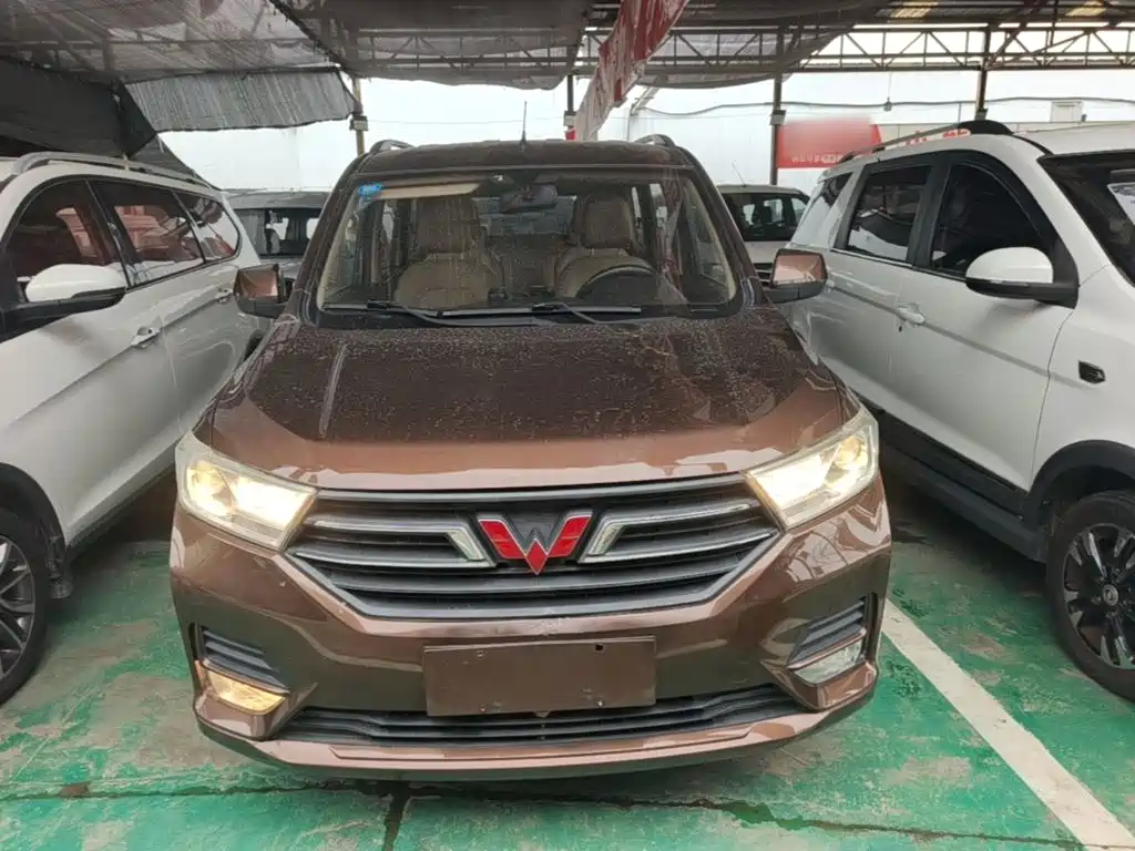 Wuling Hongguang 2019 — фото 3