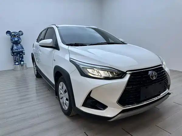 Toyota Yaris L 2022