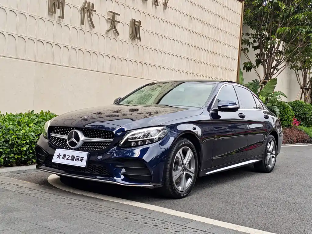 Mercedes-Benz C-Class 2019 — фото 1