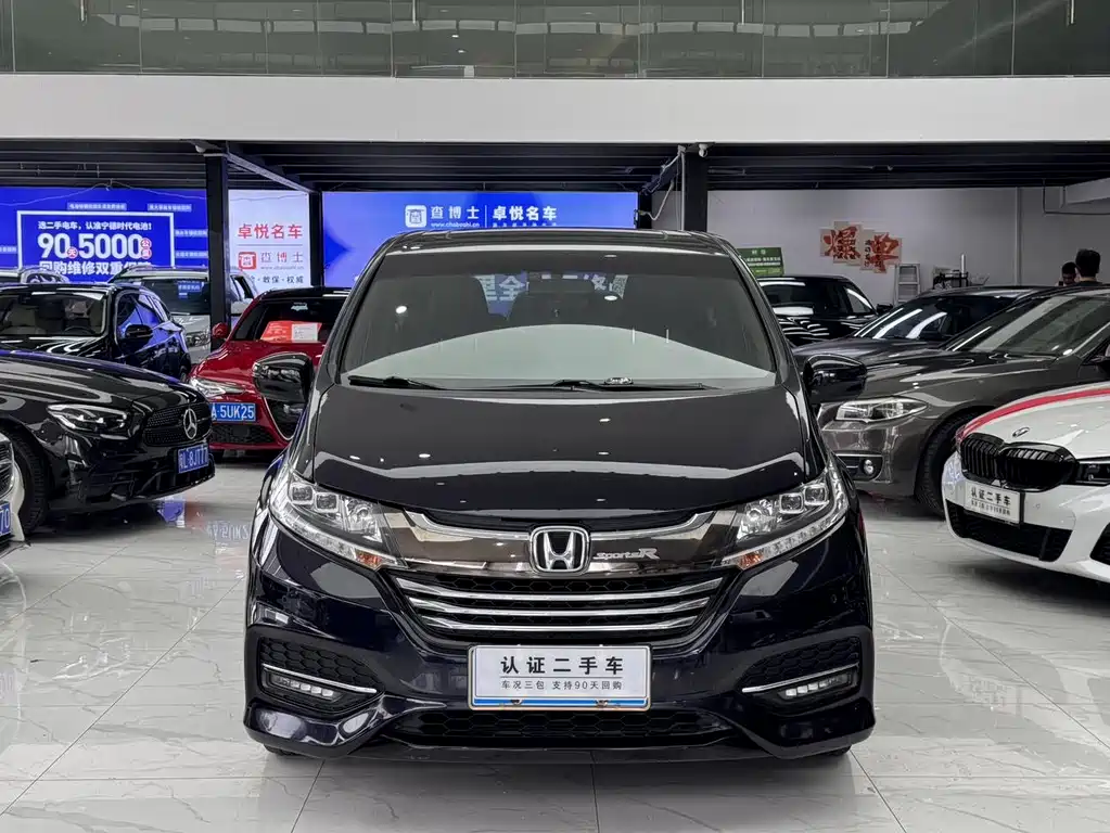 Honda Odyssey 2019 — фото 4