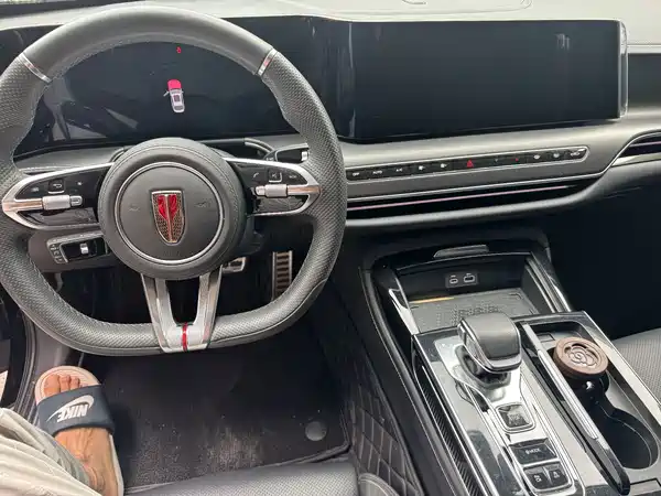Hongqi H9 2025