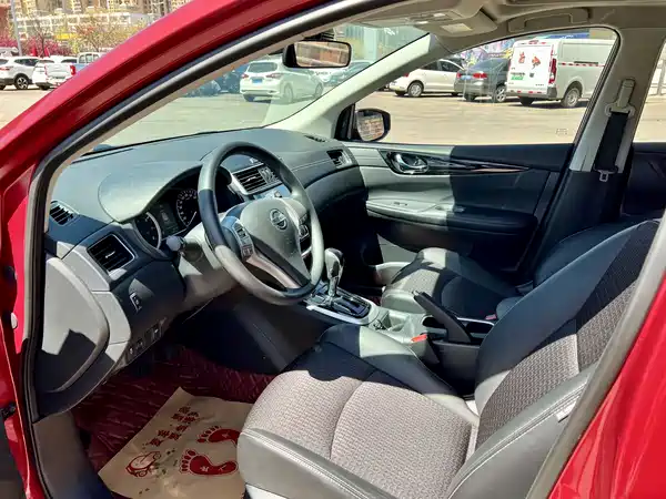 Nissan Tiida 2019