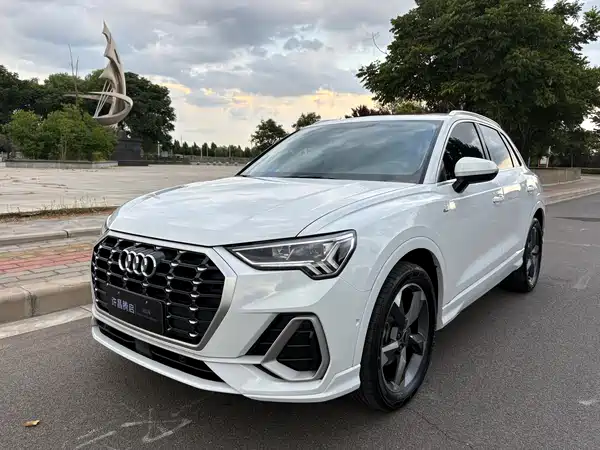 Audi Q3 2023