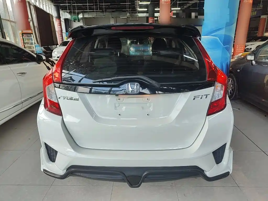Honda Fit 2016