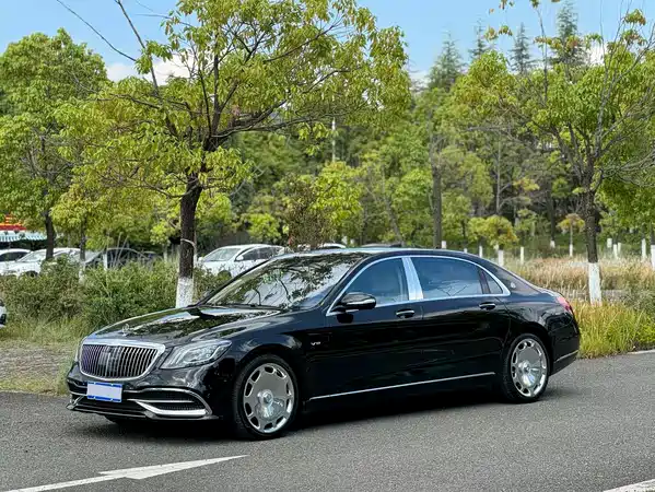 Mercedes-Benz Maybach S-Class 2015