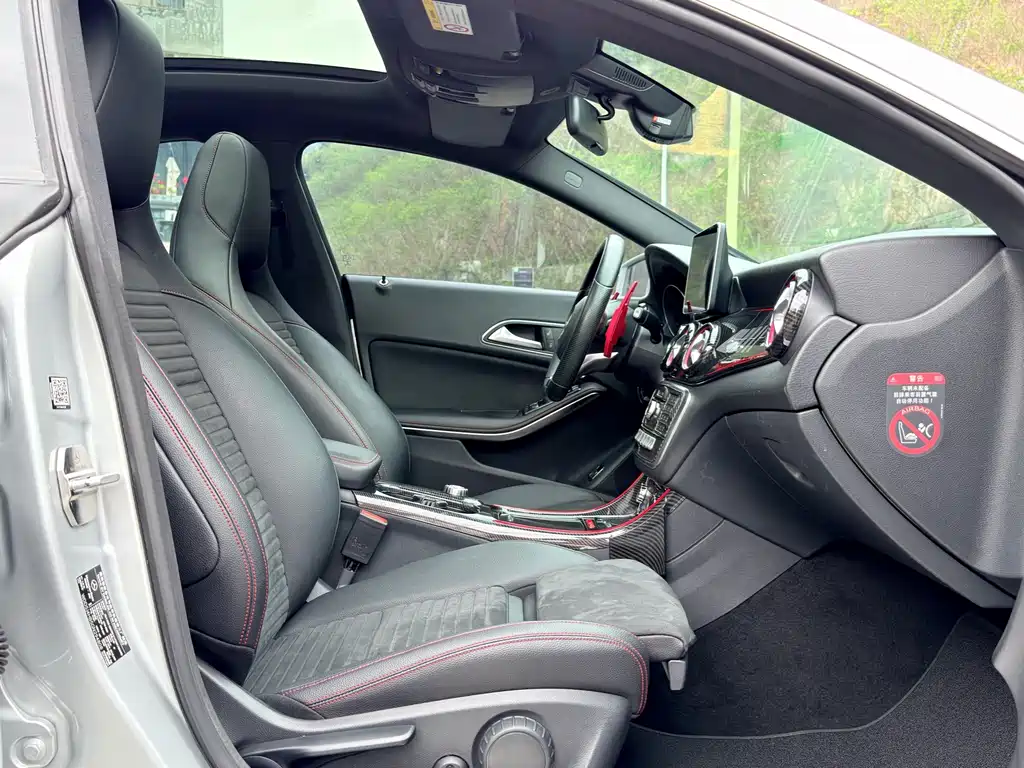 Mercedes-Benz CLA 2016 — фото 10