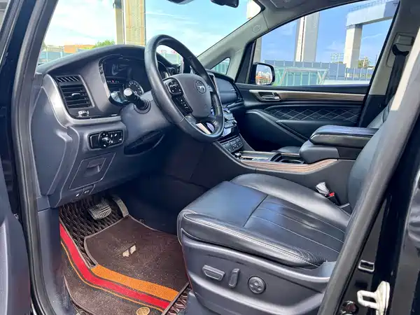 GAC Trumpchi M8 2019
