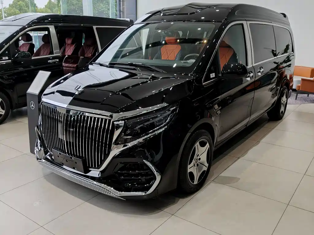 Mercedes-Benz Vito 2026 — фото 1