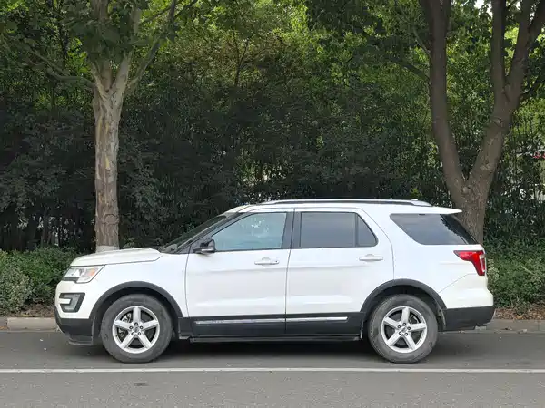 Ford Explorer 2016
