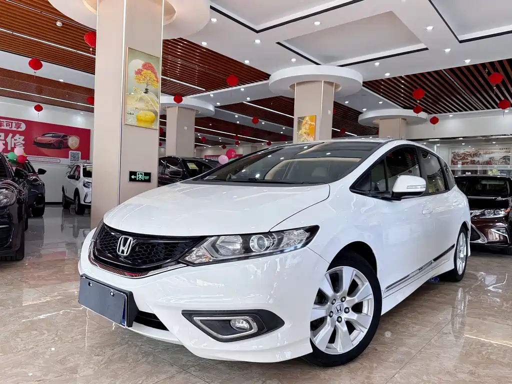 Honda Jade 2014 — фото 1