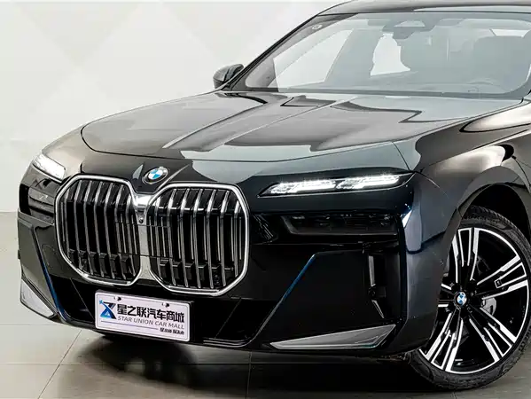 BMW 7 Series 2025
