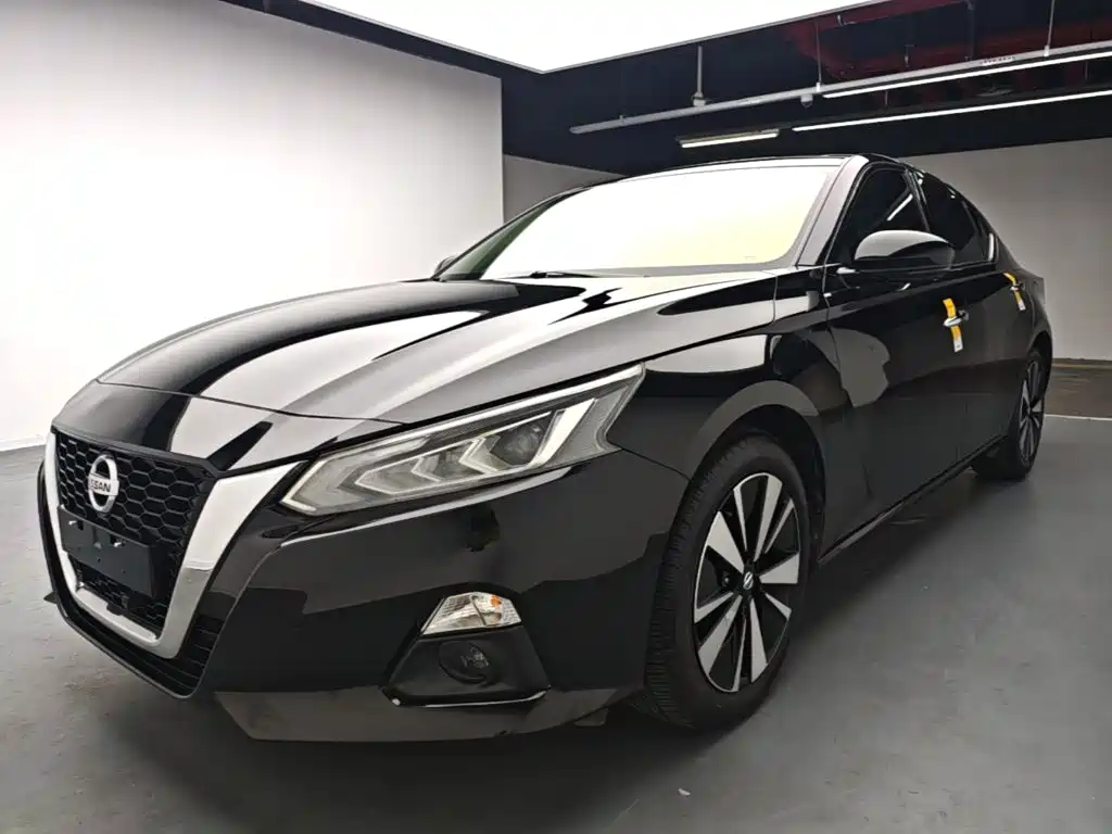Nissan Teana 2022