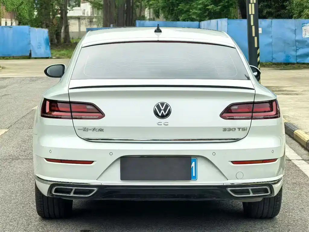 Volkswagen CC 2025 — фото 8