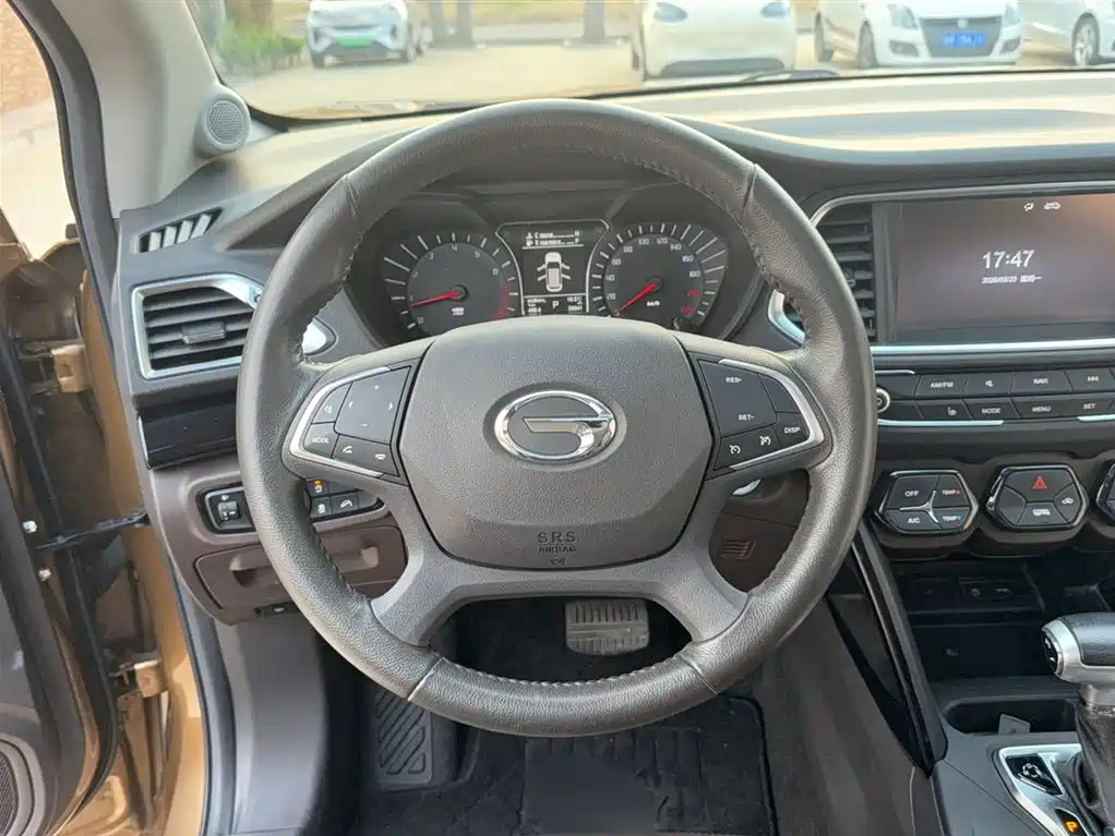 GAC Motor Trumpchi GS4 2016 — фото 3