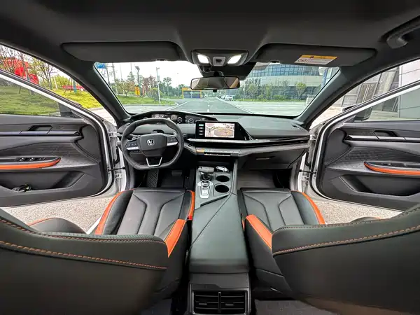 Changan UNI-V 2024