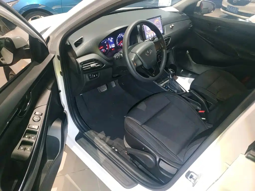 Hyundai Joyful 2019 — фото 16