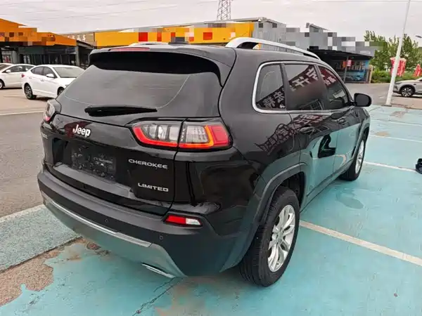 Jeep Cherokee 2019