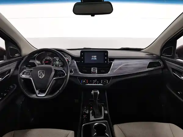 Baojun 730 2018