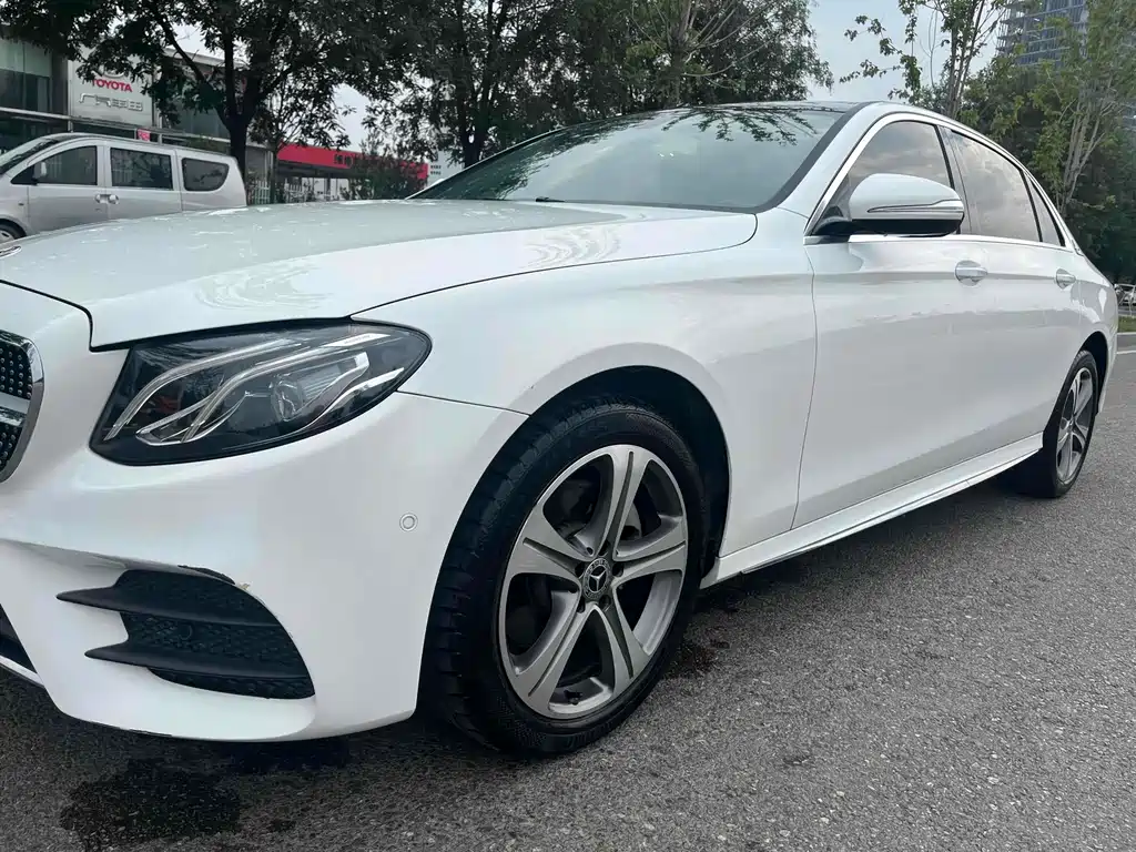 Mercedes-Benz E-Class 2018