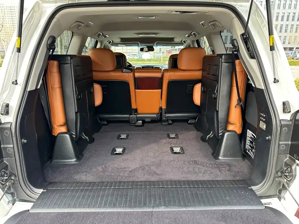 Lexus LX 2014 — фото 17